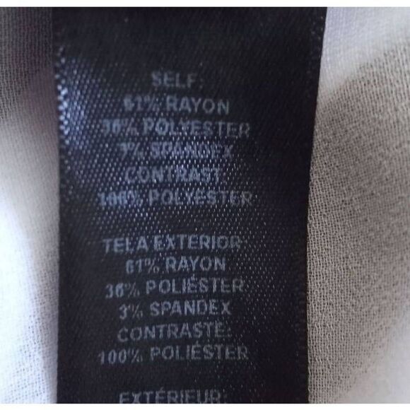 WHITE HOUSE BLACK MARKET HIGH-LOW SPLIT BACK BLACK & WHITE STRIPE TOP SZ.XS EUC - Picture 7 of 7